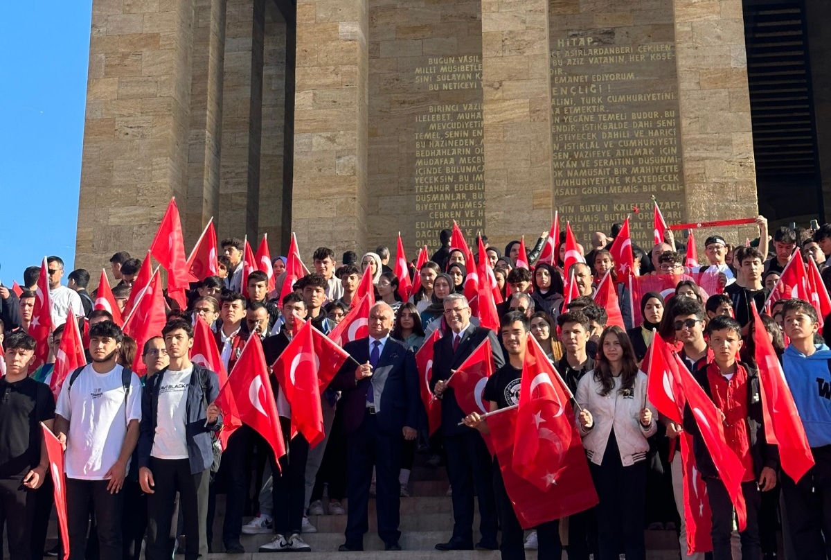 MHP MİLLETVEKİLİ DR. UYSAL, 1000 ÇOCUK İLE ATA’NIN HUZURUNDA
