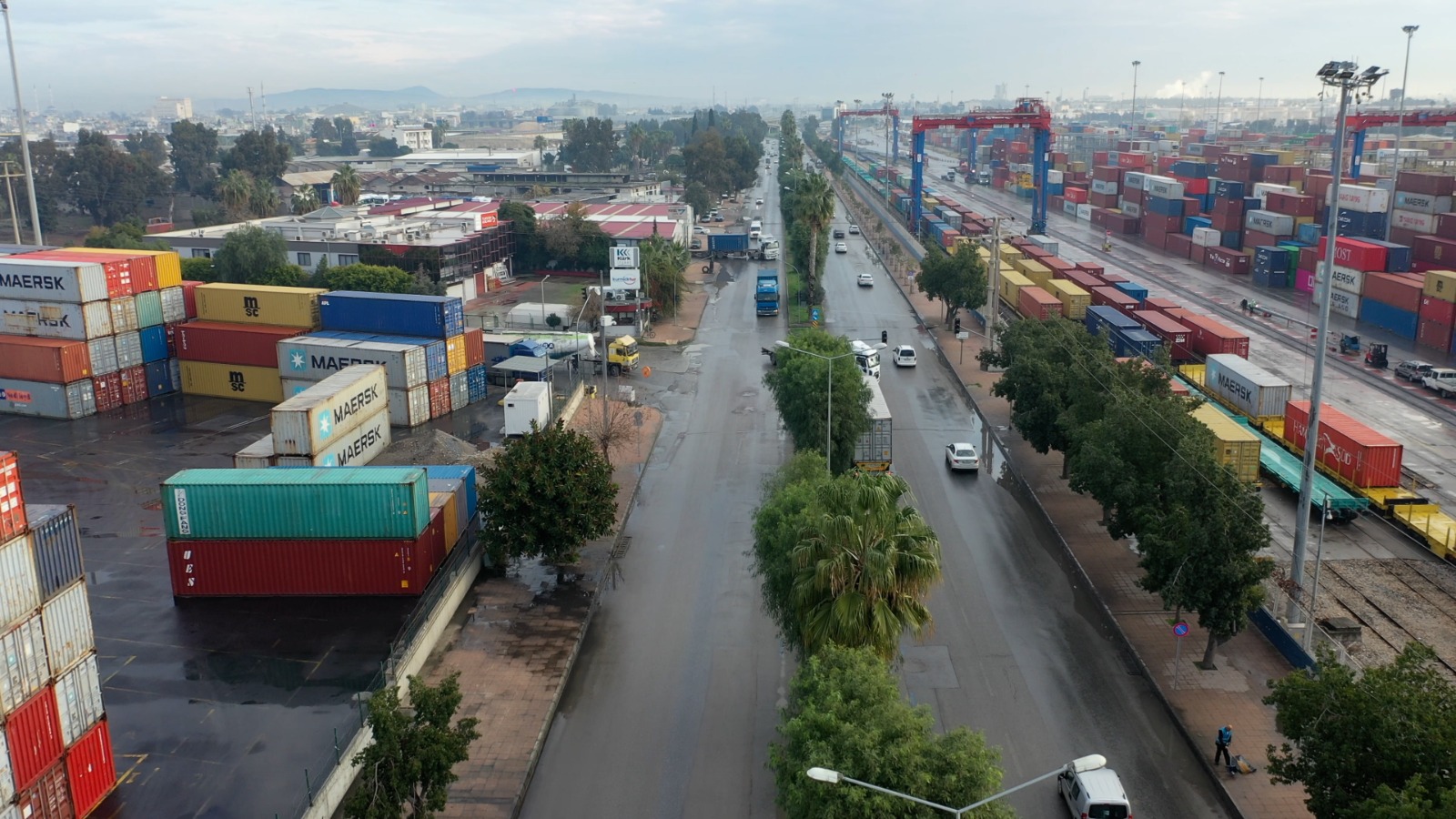 LİMAN YOLU GÜZERGAHI YAPILAN ÇALIŞMA İLE RAHATLAYACAK