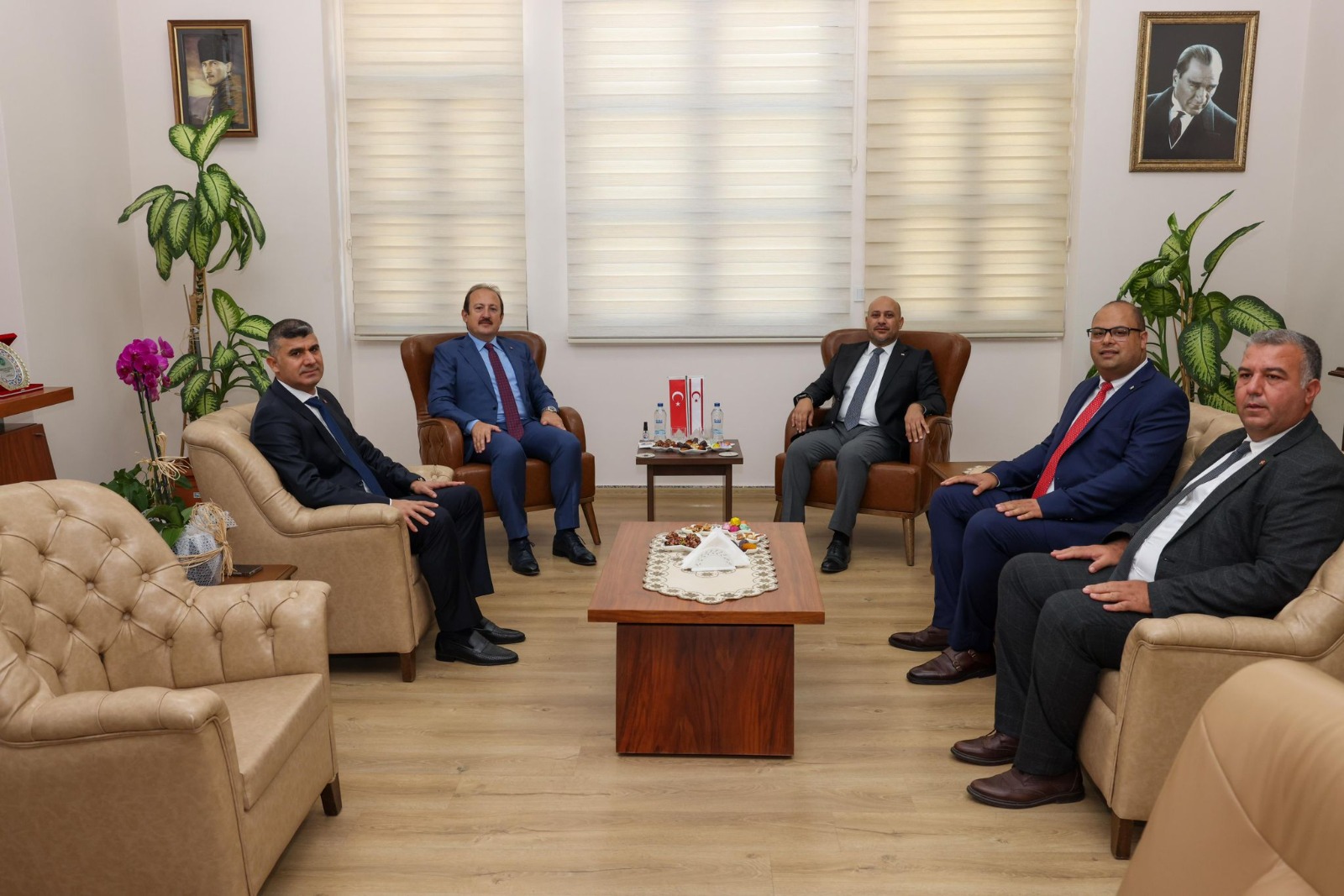 VALİ PEHLİVAN, KUZEY KIBRIS TÜRK CUMHURİYETİ MERSİN BAŞKONSOLOSLUĞU’NU ZİYARET ETTİ