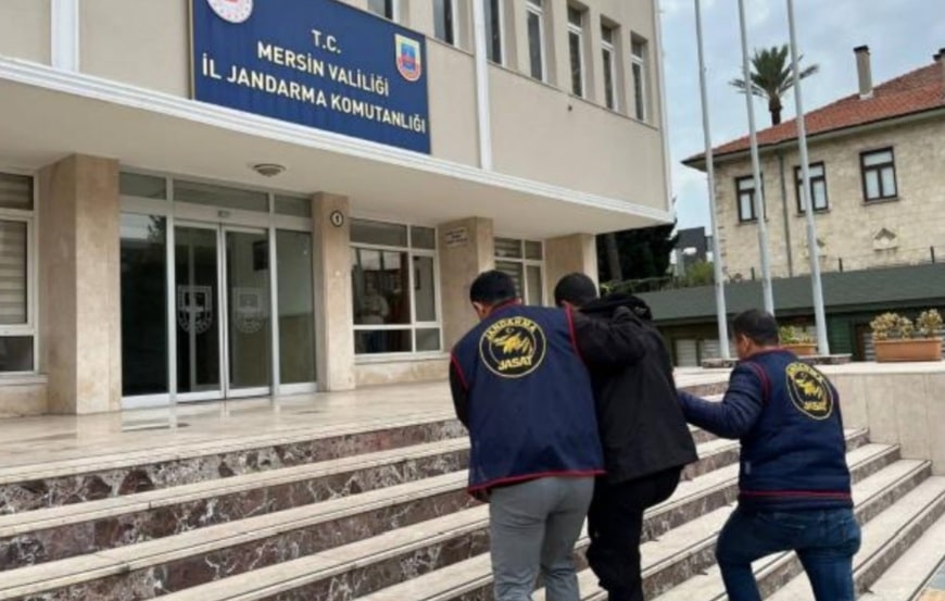 SAHTE KİMLİK İLE KAÇTI PARMAK İZİ İLE YAKALANDI
