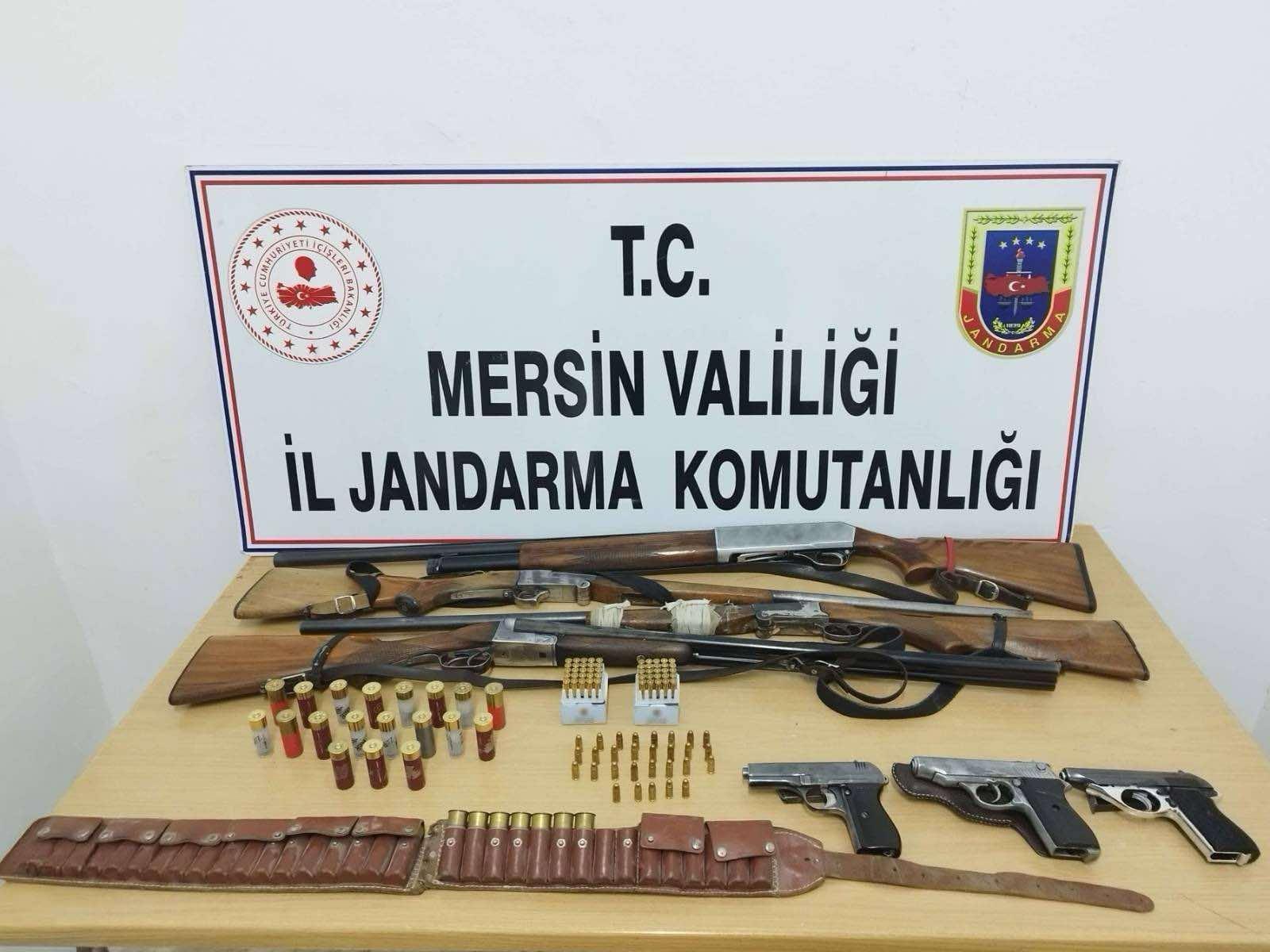 JANDARMADAN SİLAH KAÇAKÇIĞI OPERASYONU
