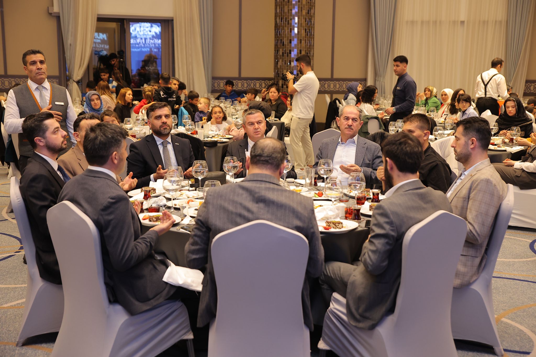 MÜSİAD MERSİN ŞUBESİ, SEVGİ EVLERİNDEKİ ÇOCUKLARLA ‘SEVGİ İFTARI’NDA BULUŞTU