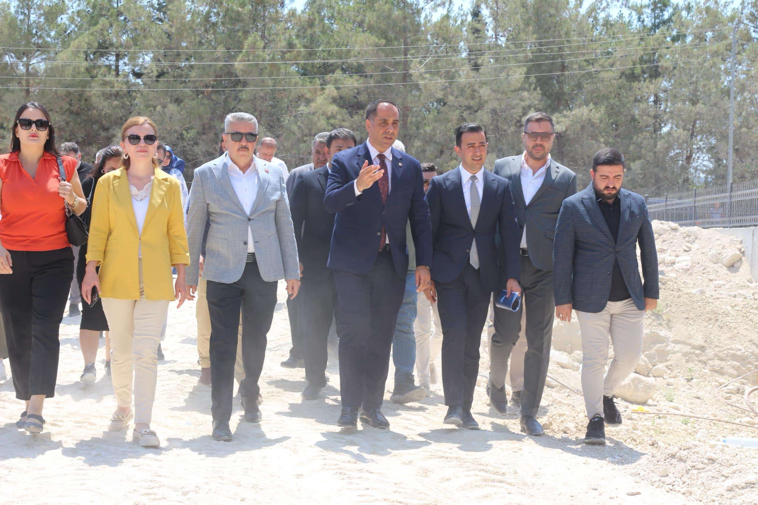 KIRATLI MÜJDEYİ VERDİ: “MEZİTLİ DEVLET HASTANESİ YIL SONUNDA HİZMETE GİRECEK”