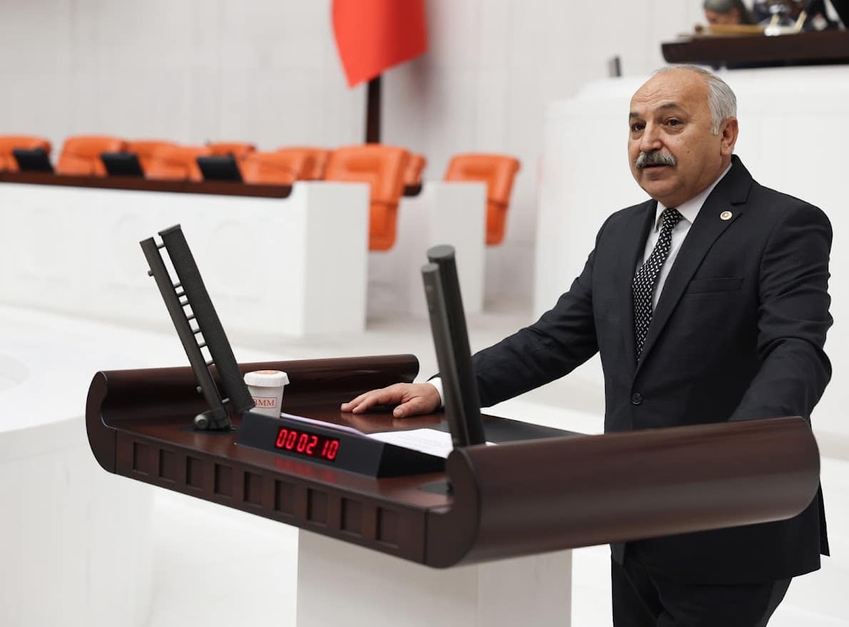 CHP’Lİ DİNÇER: “GENÇLERİ DİJİTAL SUÇ PAZARINDAN KİM KORUYACAK?”