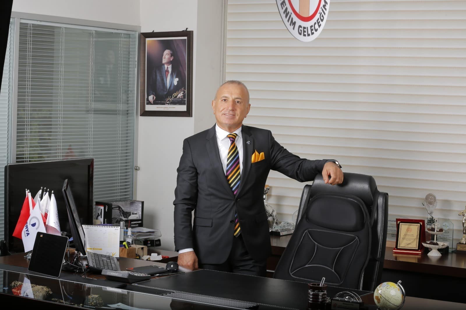 HÜSEYİN KIŞ: “MERSİN’İN KURTULUŞ GÜNÜ KUTLU OLSUN”
