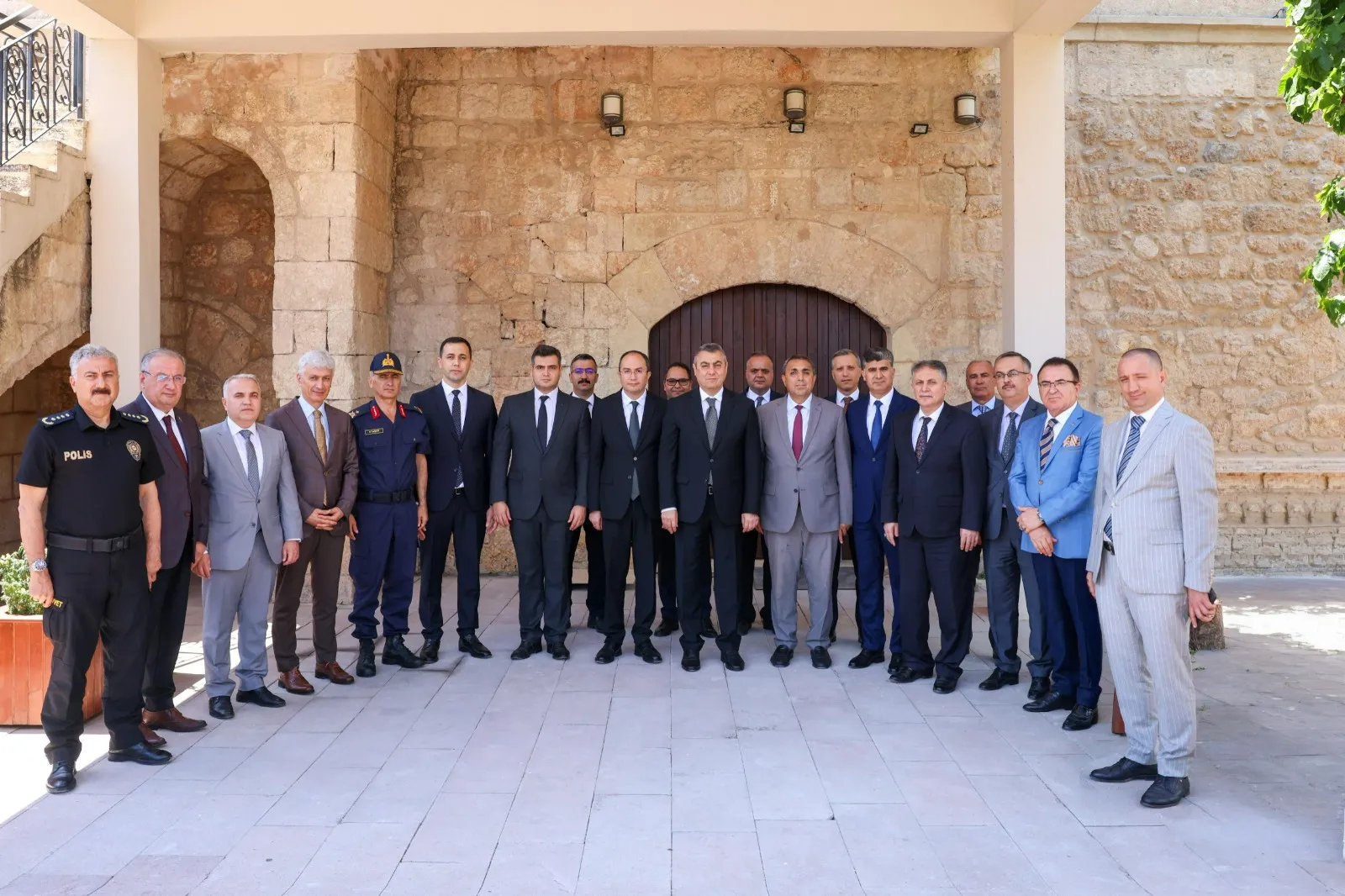 VALİ ATİLLA TOROS, GÖREV YERİ DEĞİŞEN KAYMAKAMARIN VEDA PROGRAMINA KATILDI