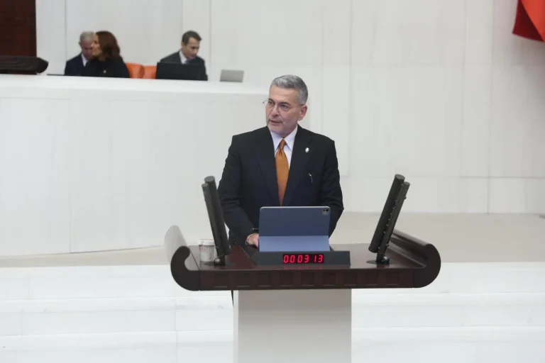 MHP’Lİ DR. LEVENT UYSAL’DAN TBMM’DE ÖĞRENCİ AFFI ÇAĞRISI