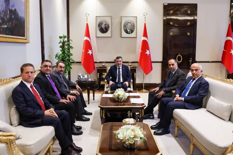 KIRATLI, TARIM SEKTÖRÜNÜN SIKINTILARINI KÜLLİYE’YE TAŞIDI